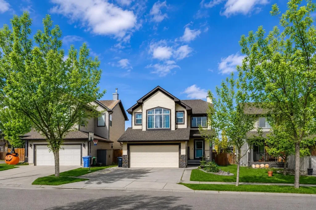 47 Westmount Road Okotoks AB T1S 2J3
