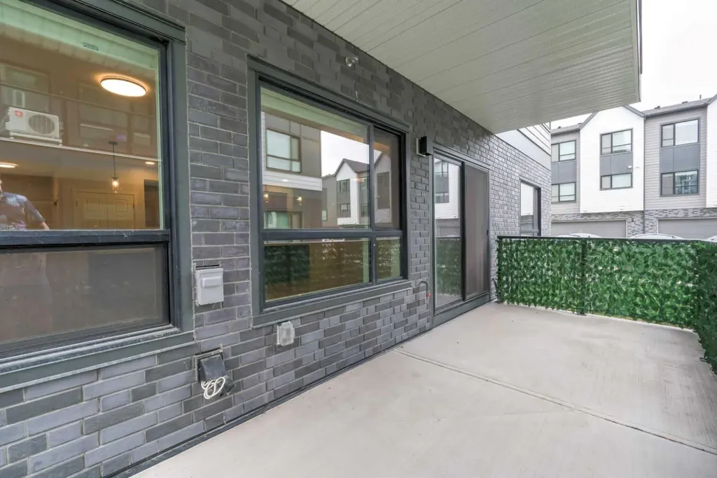 20295 Seton Way SE Calgary AB T3M 3X3