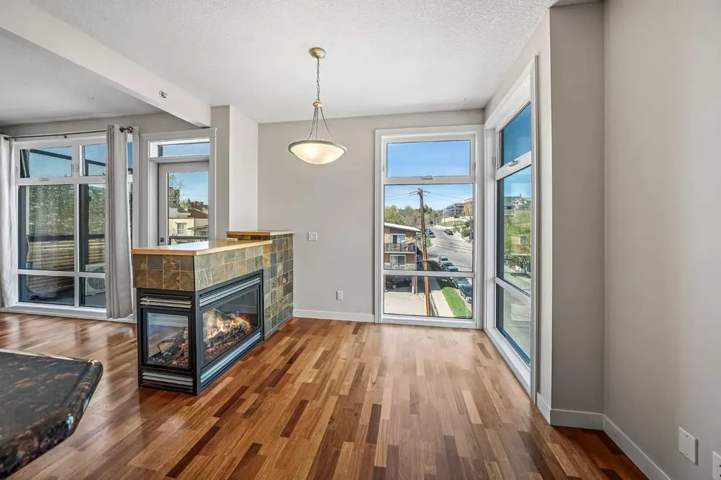 41 6 Street NE Calgary AB T2E 8H7