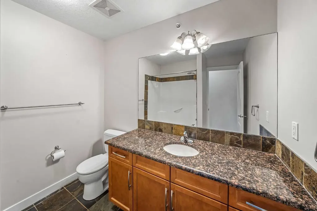 41 6 Street NE Calgary AB T2E 8H7