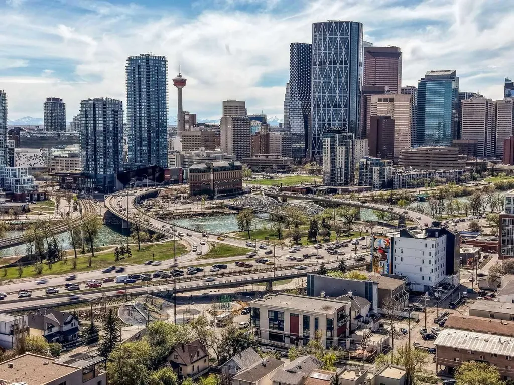 41 6 Street NE Calgary AB T2E 8H7