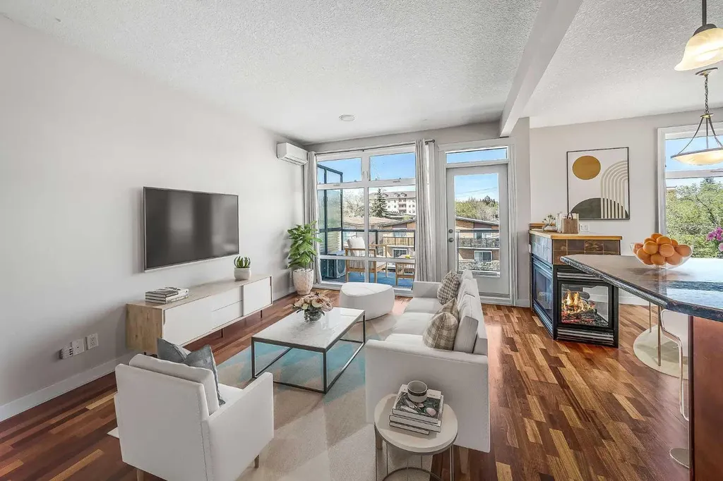 41 6 Street NE Calgary AB T2E 8H7