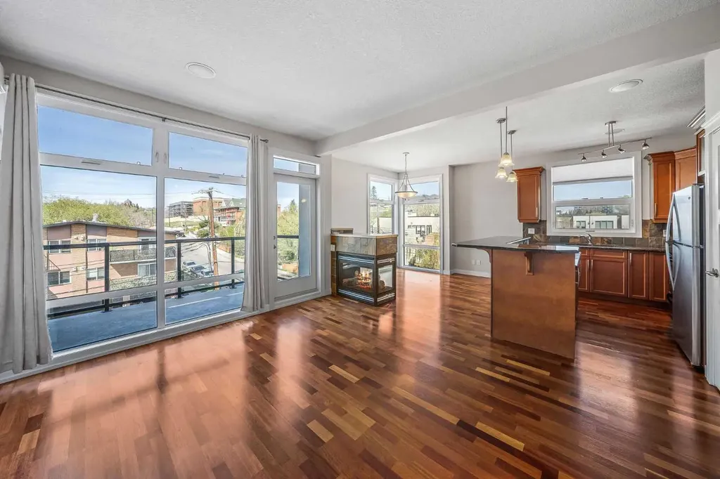 41 6 Street NE Calgary AB T2E 8H7