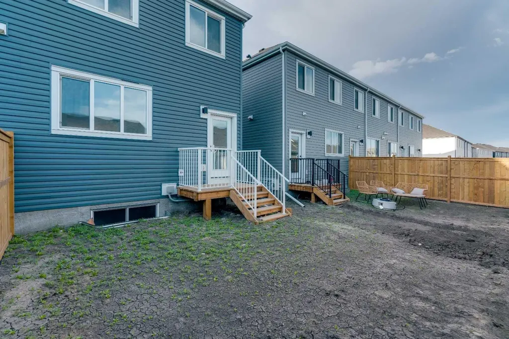 229 Heirloom Way SE Calgary AB T3S 0H2