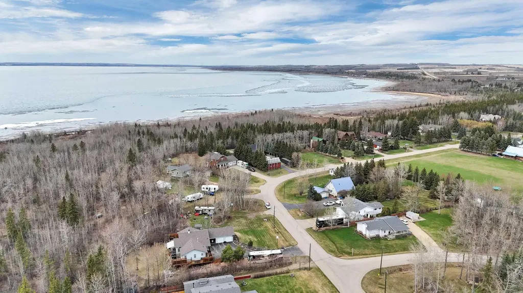 41124 Range Road 282 Rural Lacombe County AB T4L 2N3