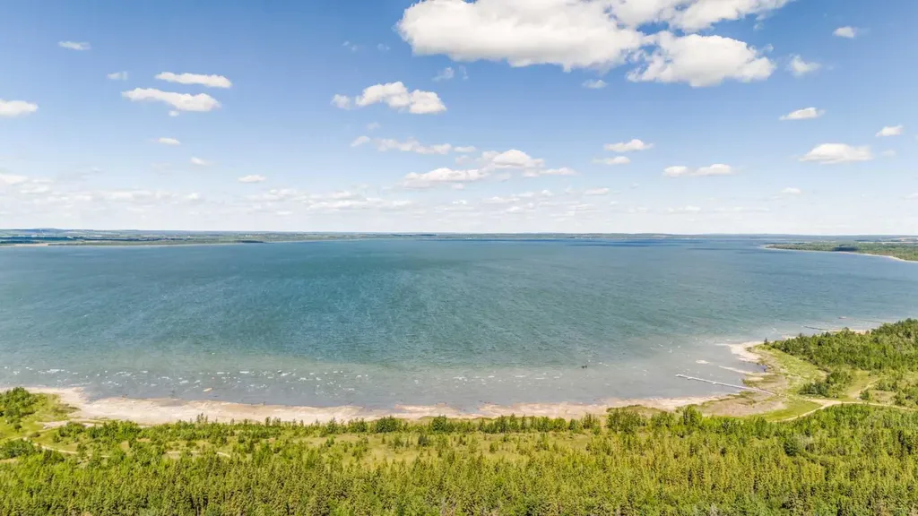 41124 Range Road 282 Rural Lacombe County AB T4L 2N3