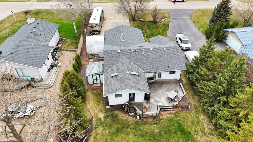 41124 Range Road 282 Rural Lacombe County AB T4L 2N3