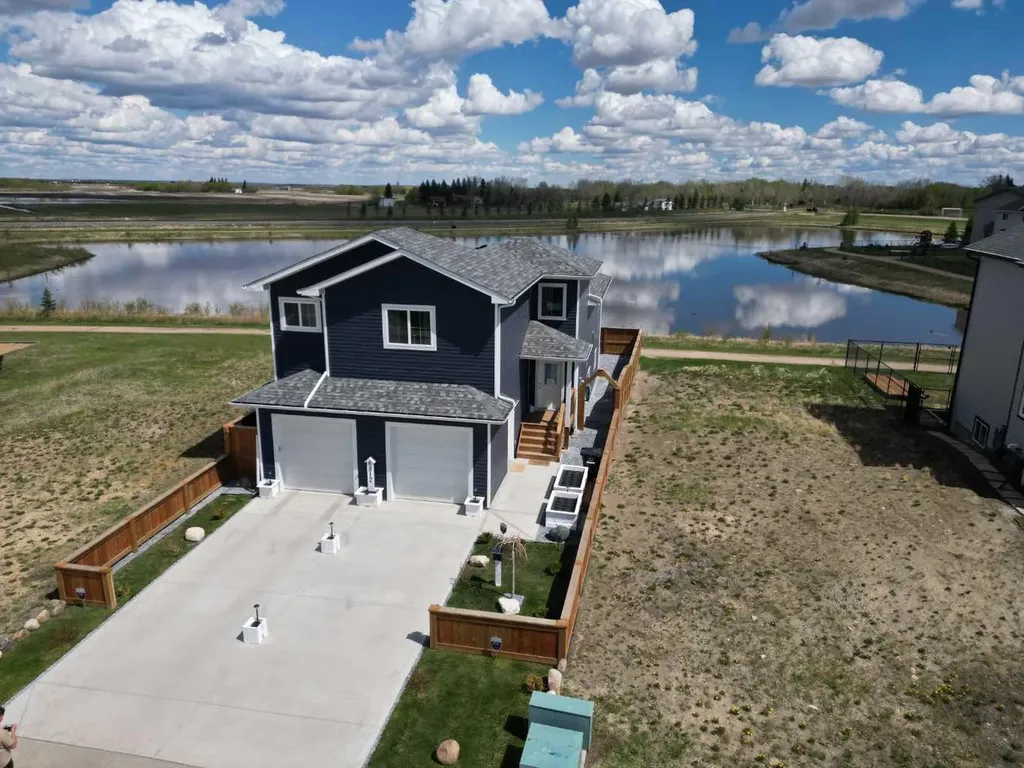6812 50 Avenue Camrose AB T4V 5G1