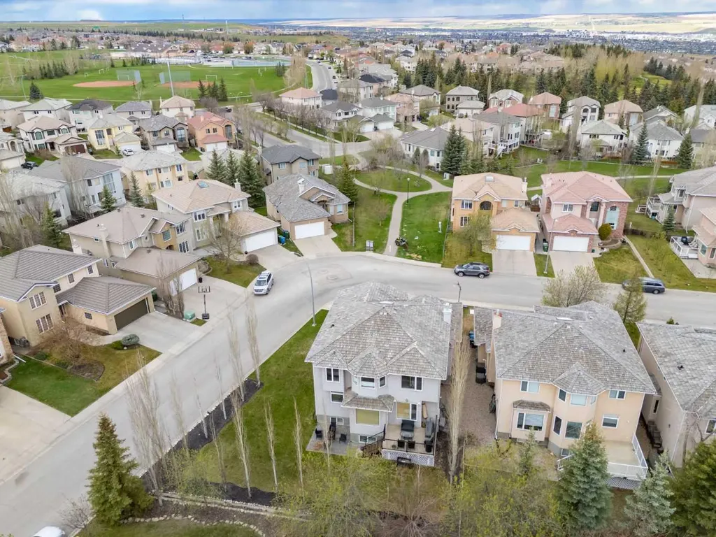36 Hampstead Hill NW Calgary AB T3A 6E9