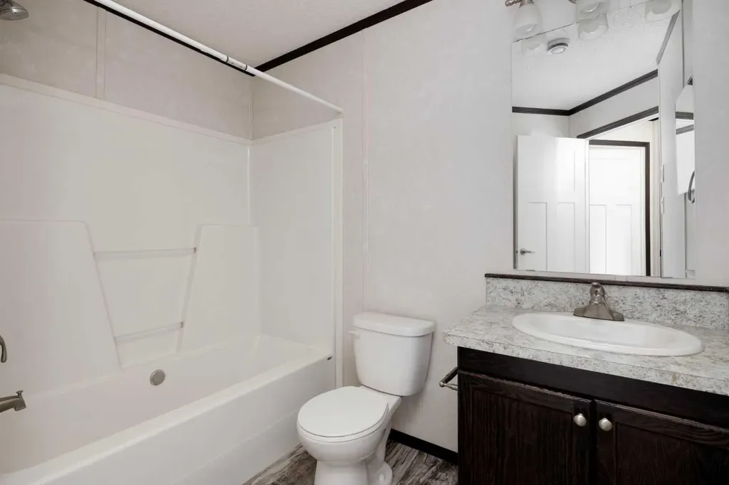 725 Beacon Hill Drive Fort Mcmurray AB T9H 2P6