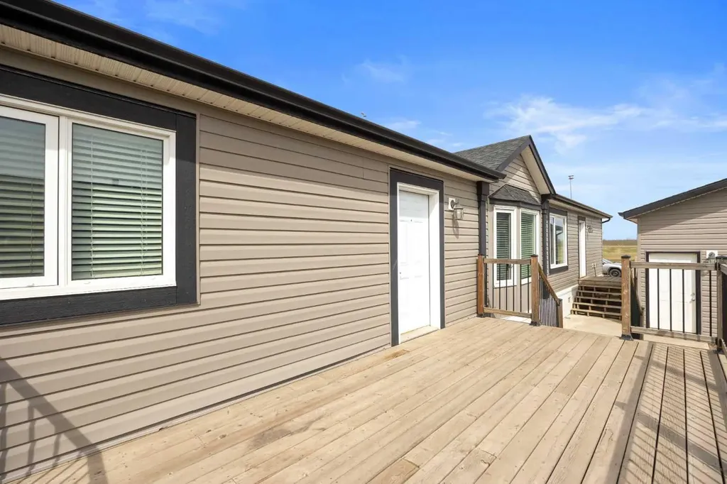 725 Beacon Hill Drive Fort Mcmurray AB T9H 2P6