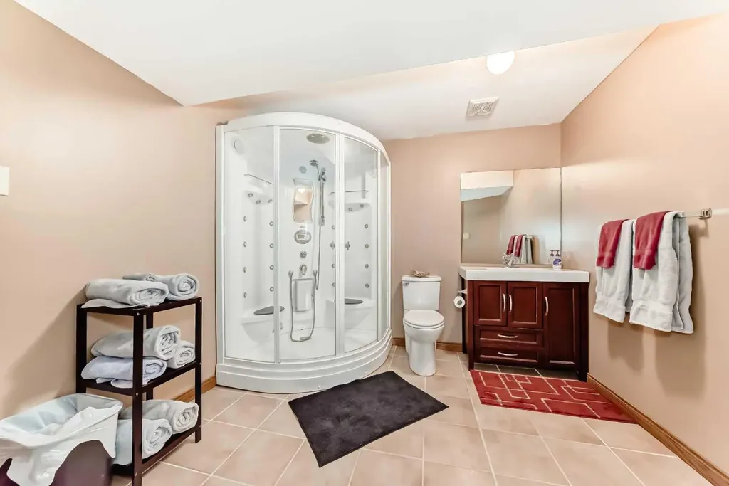 71 Edenwold Place NW Calgary AB T3A 3T8