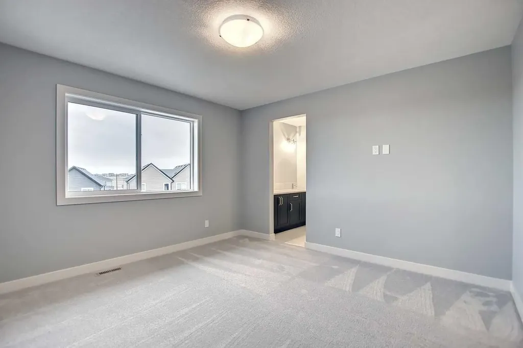 2085 Cobblespring Avenue SW Airdrie AB T4B 5z6