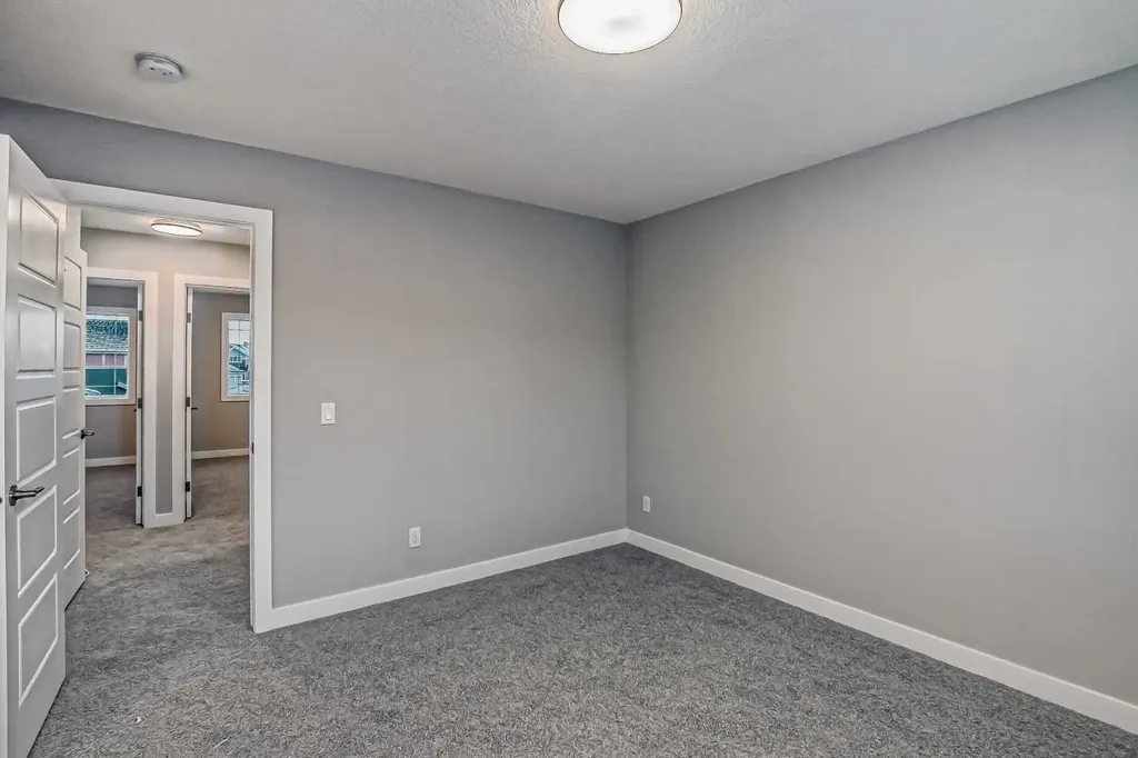 2081 Cobblespring Avenue SW Airdrie AB T4B 5Z6