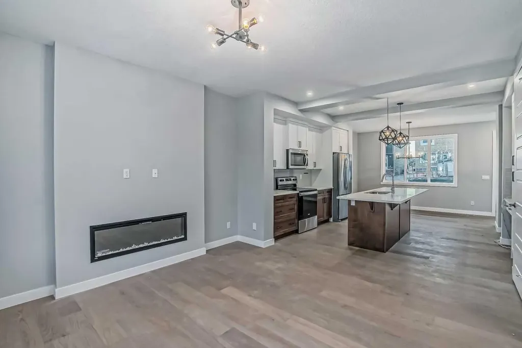 2081 Cobblespring Avenue SW Airdrie AB T4B 5Z6