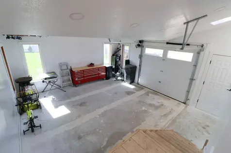3918 52 Street Taber AB T1G 1B7