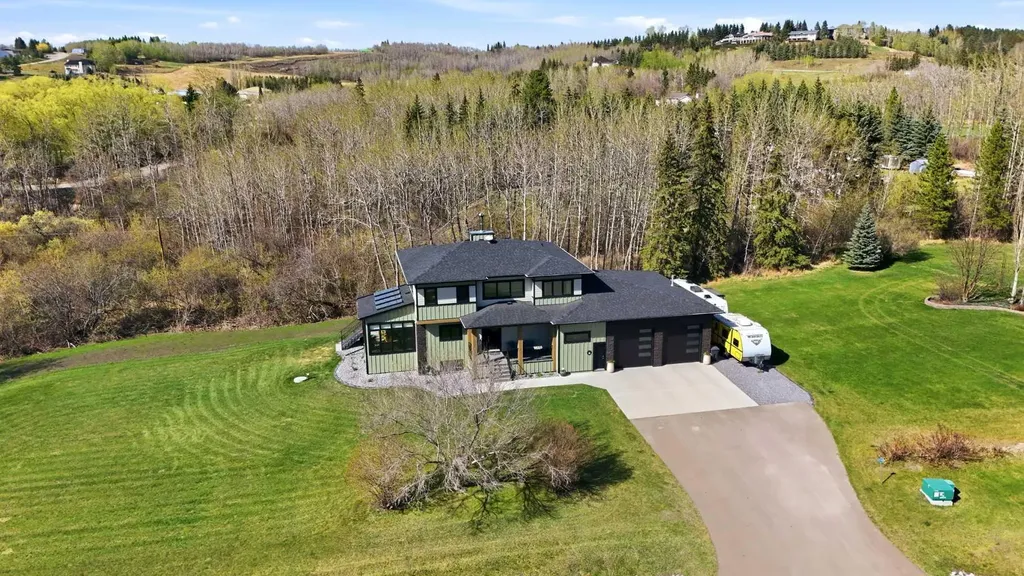 26553 Highway 11 Rural Red Deer County AB T4E 1A5