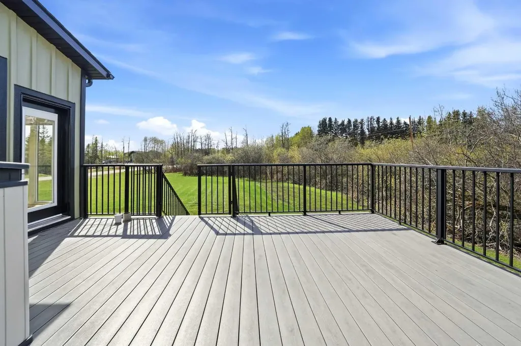 26553 Highway 11 Rural Red Deer County AB T4E 1A5