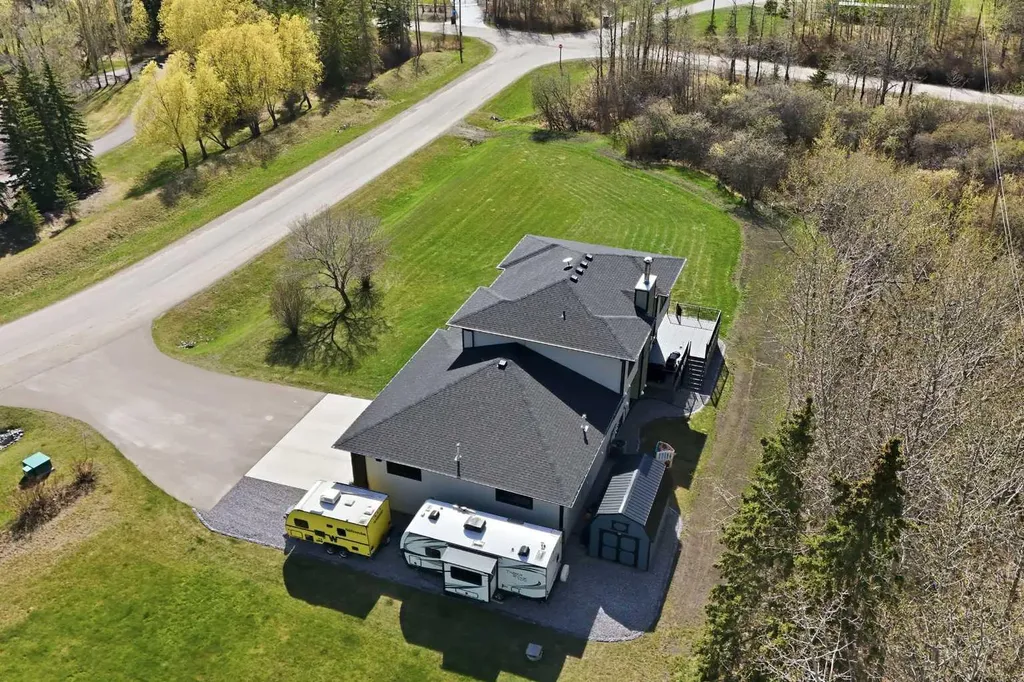 26553 Highway 11 Rural Red Deer County AB T4E 1A5