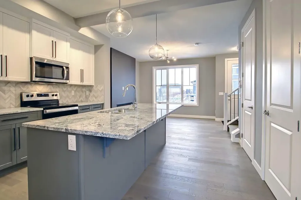 2089 Cobblespring Avenue SW Airdrie AB T4B 5Z6