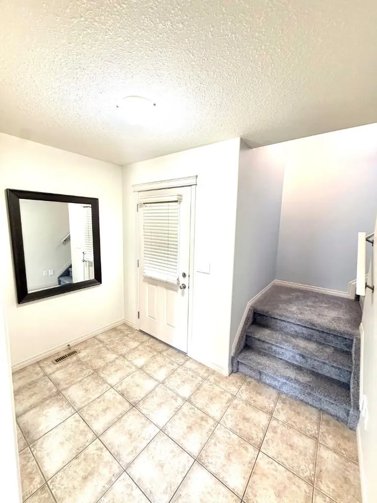 8829 89 Avenue Grande Prairie AB T8X 0C6