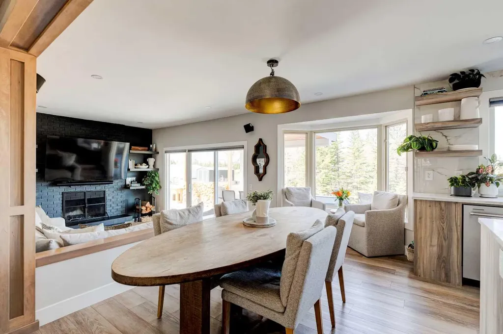 608 Bearspaw Village Road Rural Rocky View County AB T3L2P1