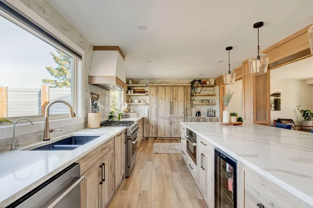 608 Bearspaw Village Road Rural Rocky View County AB T3L2P1