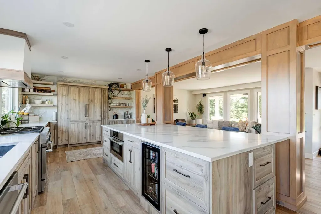608 Bearspaw Village Road Rural Rocky View County AB T3L2P1