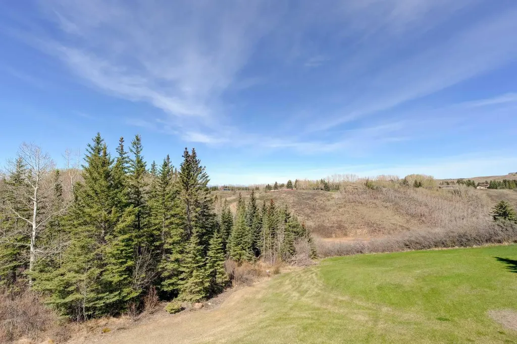 608 Bearspaw Village Road Rural Rocky View County AB T3L2P1