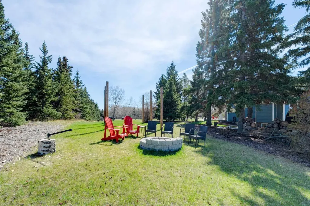 608 Bearspaw Village Road Rural Rocky View County AB T3L2P1