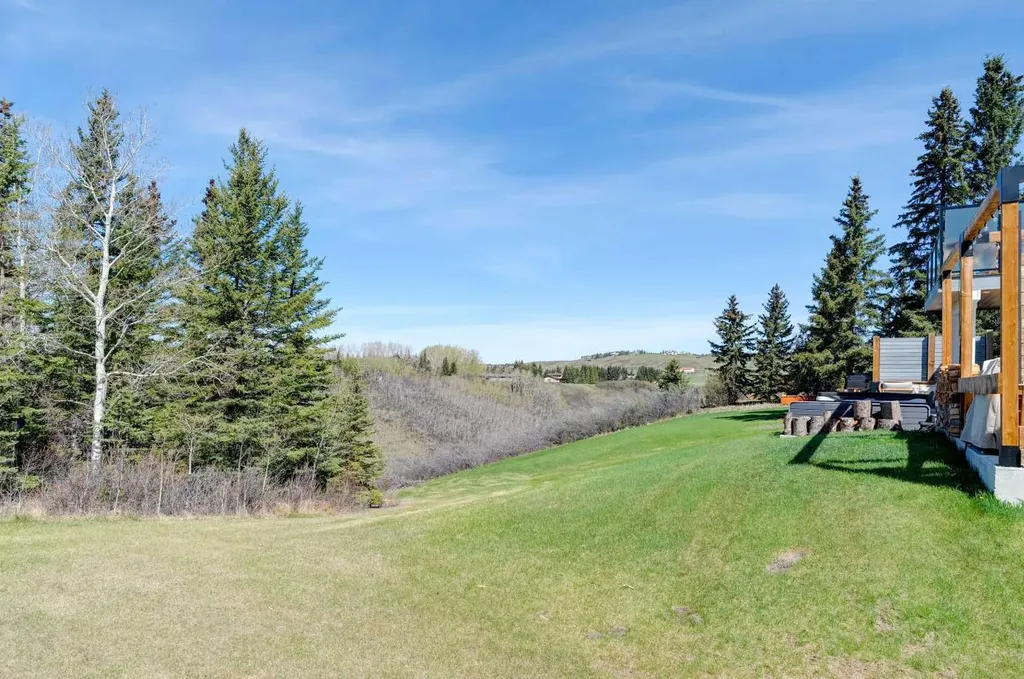 608 Bearspaw Village Road Rural Rocky View County AB T3L2P1