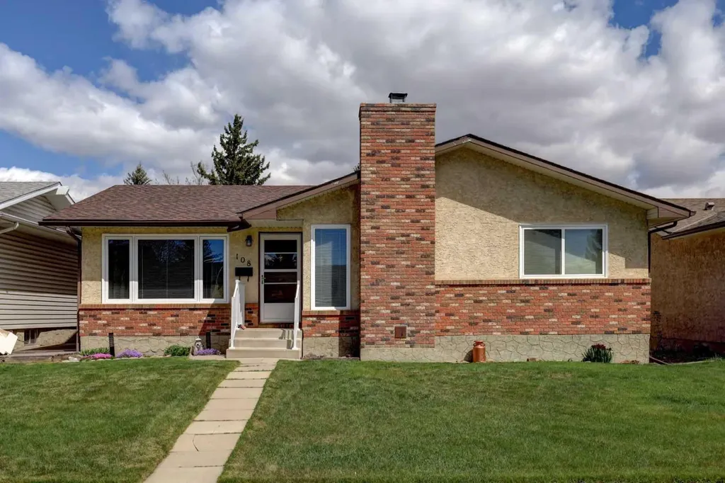 108 Templeview Place NE Calgary AB T1Y 3S2
