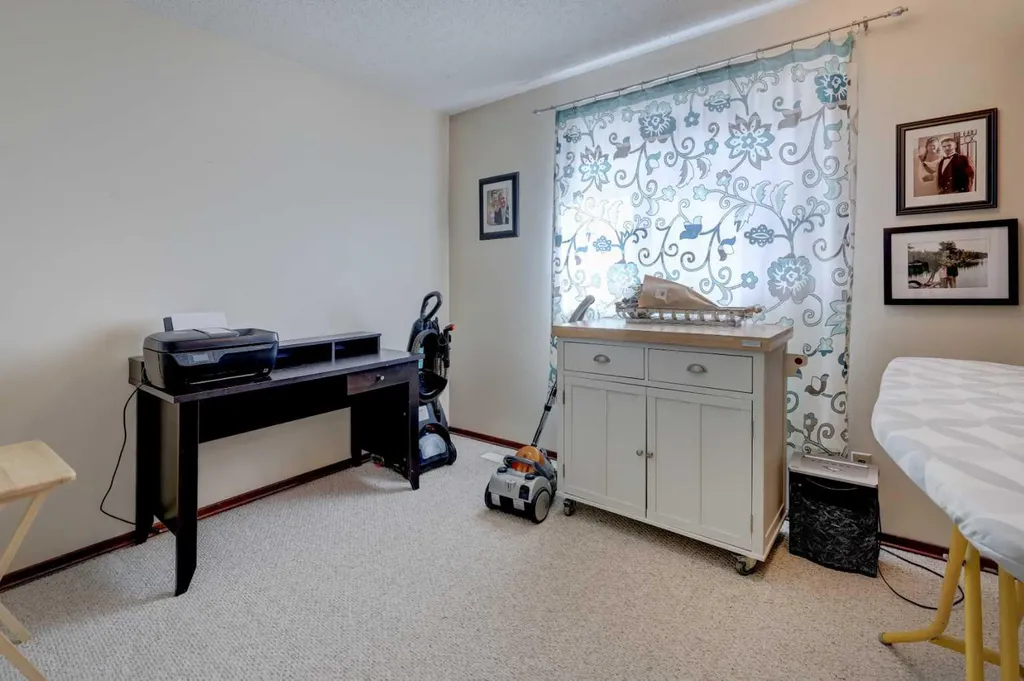 108 Templeview Place NE Calgary AB T1Y 3S2