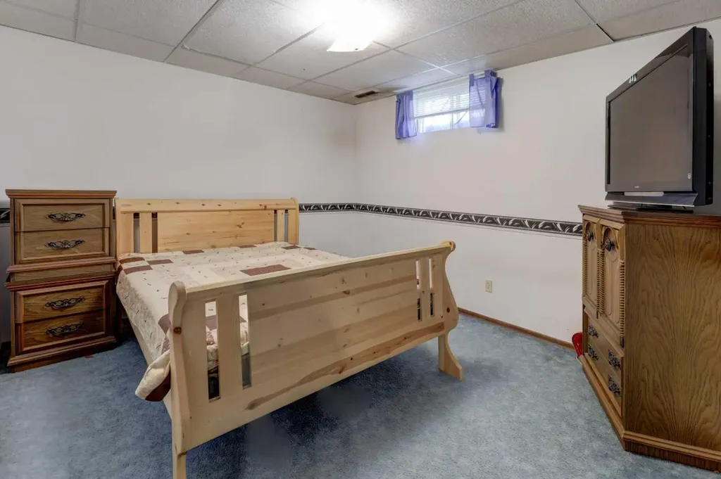108 Templeview Place NE Calgary AB T1Y 3S2