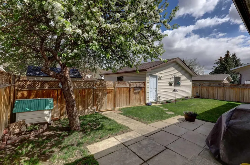 108 Templeview Place NE Calgary AB T1Y 3S2