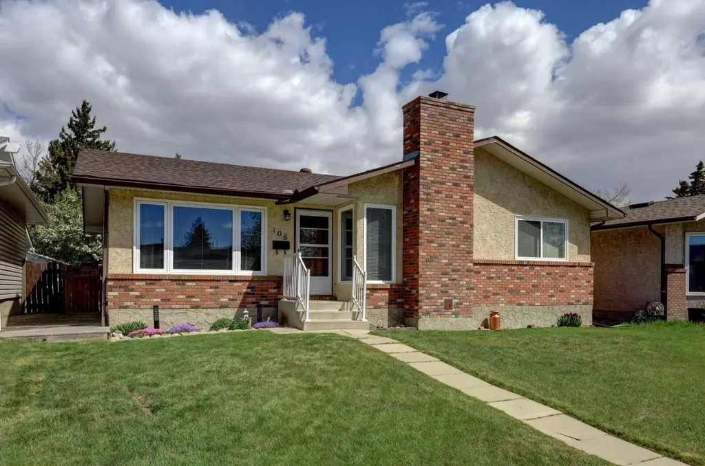 108 Templeview Place NE Calgary AB T1Y 3S2