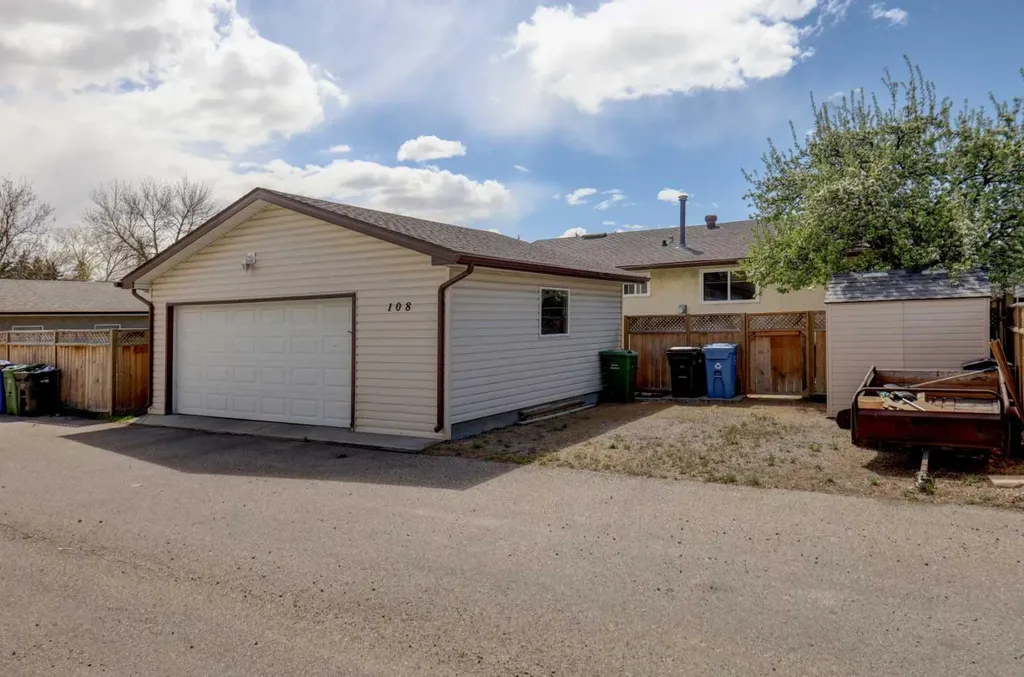108 Templeview Place NE Calgary AB T1Y 3S2