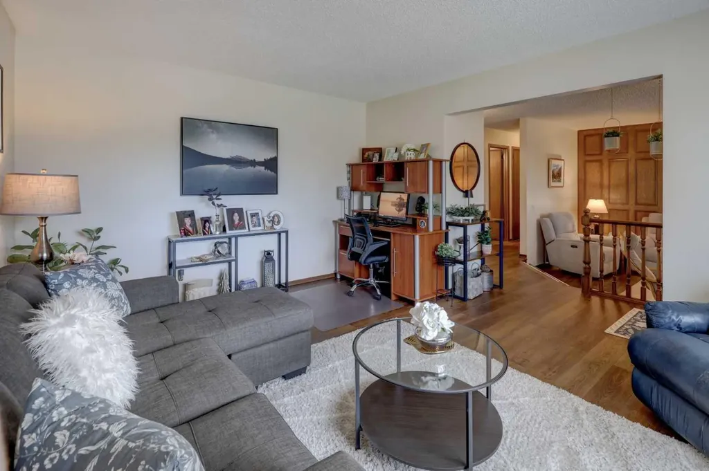 108 Templeview Place NE Calgary AB T1Y 3S2