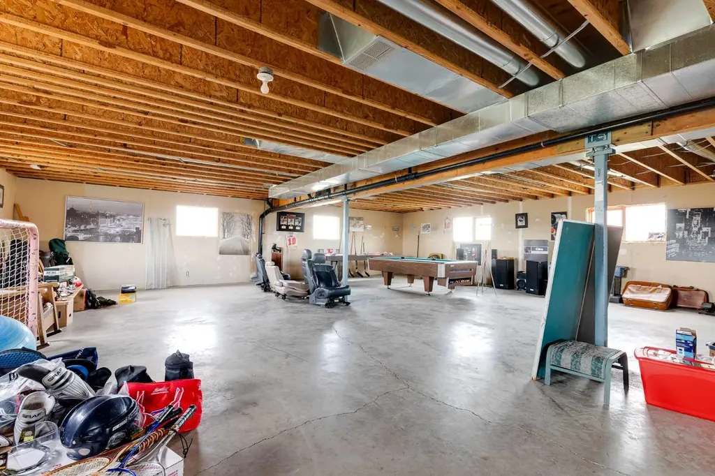 274128 320 Street E Rural Foothills County AB T0L 0J0
