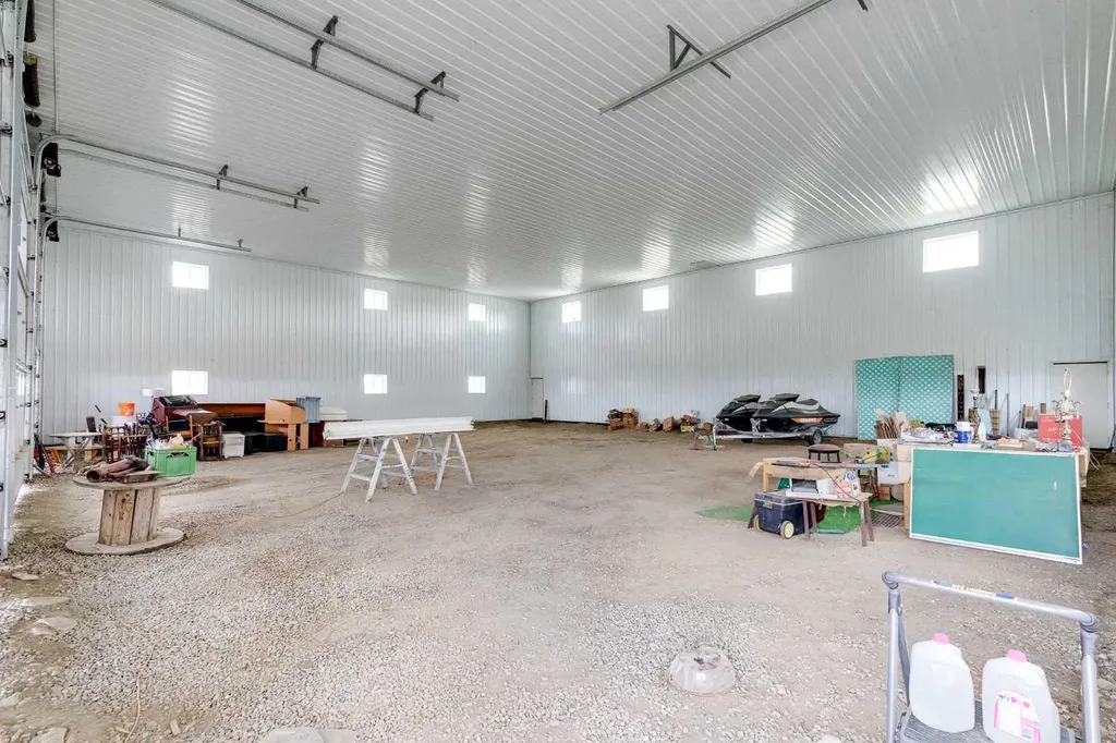 274128 320 Street E Rural Foothills County AB T0L 0J0