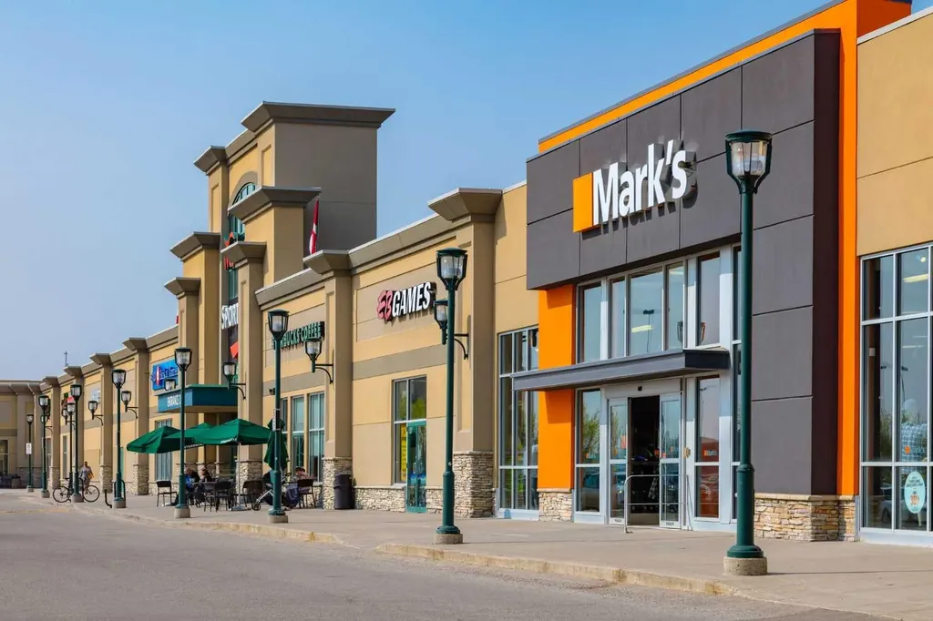 1415 43 Street SW Calgary AB T3C 2A3