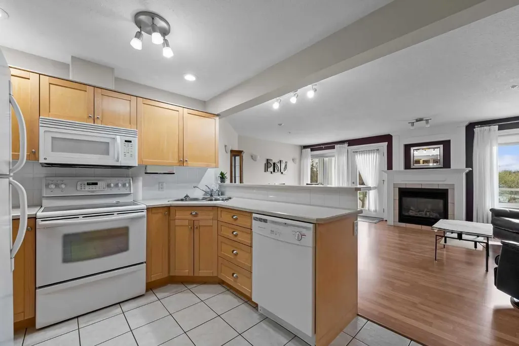 5419 49 Avenue Camrose AB T4V 0N6