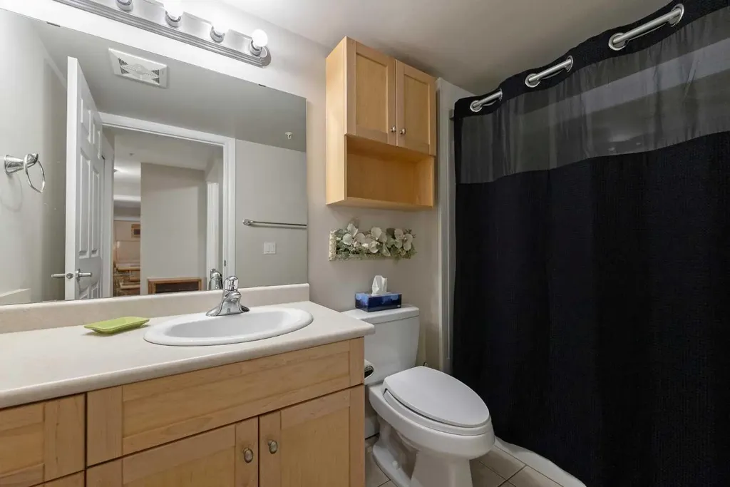 5419 49 Avenue Camrose AB T4V 0N6
