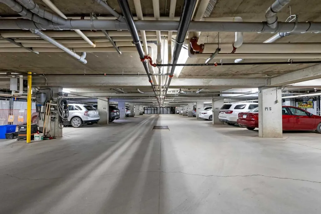 5419 49 Avenue Camrose AB T4V 0N6