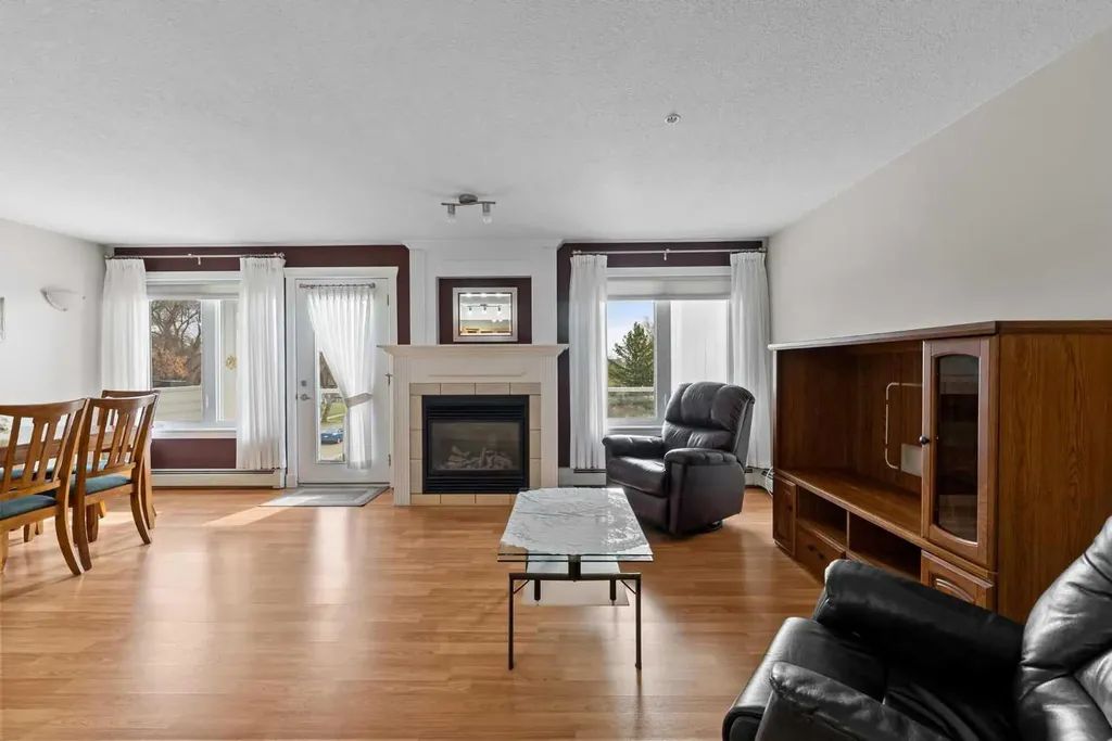 5419 49 Avenue Camrose AB T4V 0N6