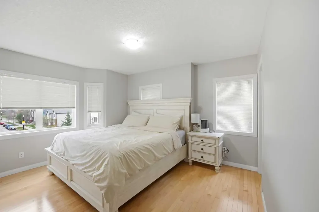 402 Wentworth Villas SW Calgary AB t3h0k6