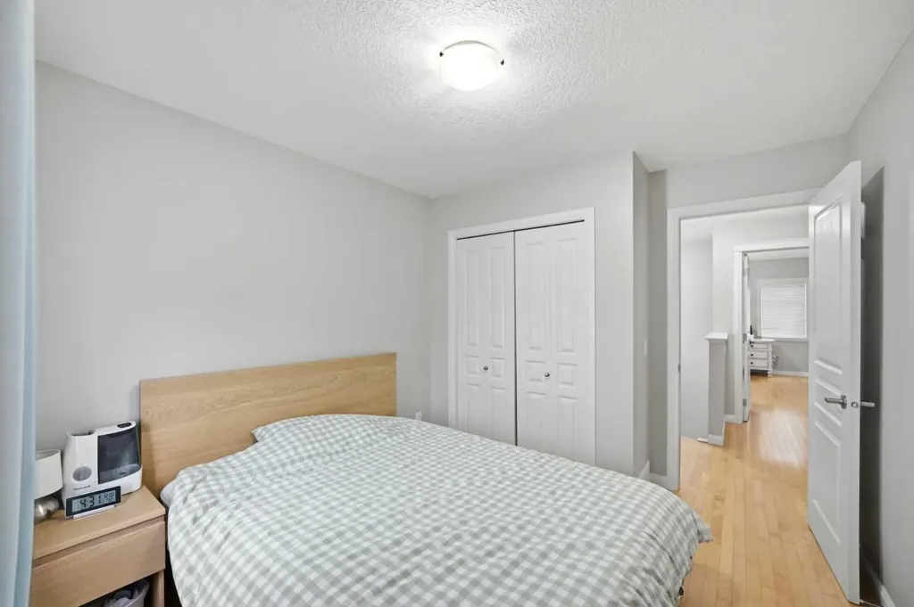 402 Wentworth Villas SW Calgary AB t3h0k6