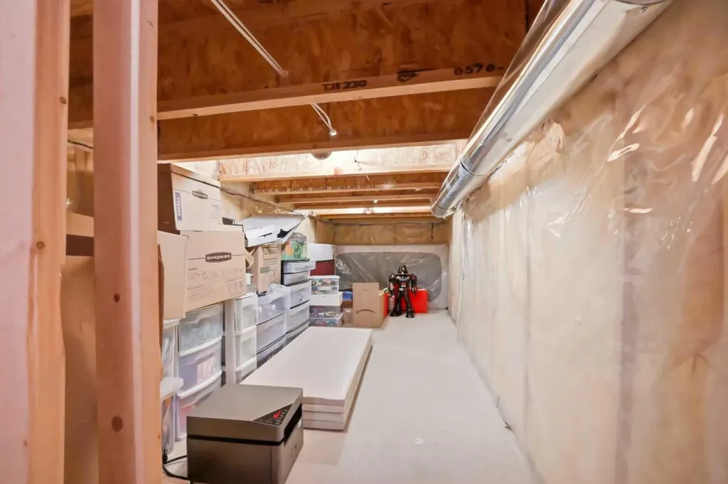 402 Wentworth Villas SW Calgary AB t3h0k6