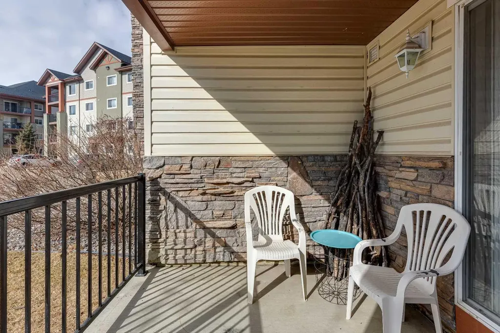 12B Ironside Street Red Deer AB T4R 3R6