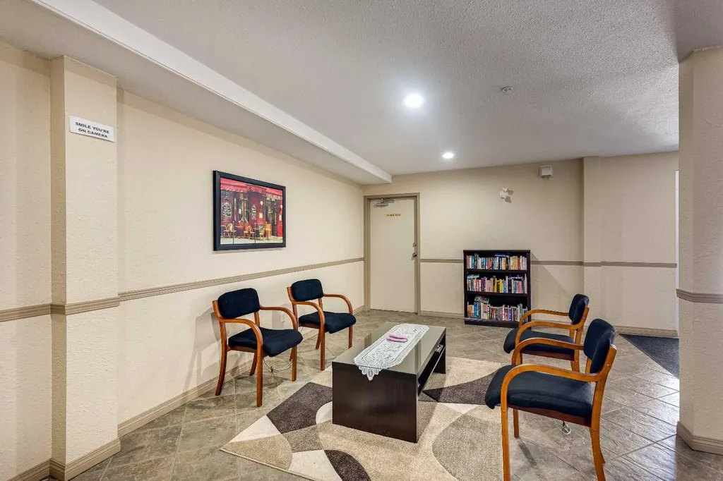 12B Ironside Street Red Deer AB T4R 3R6